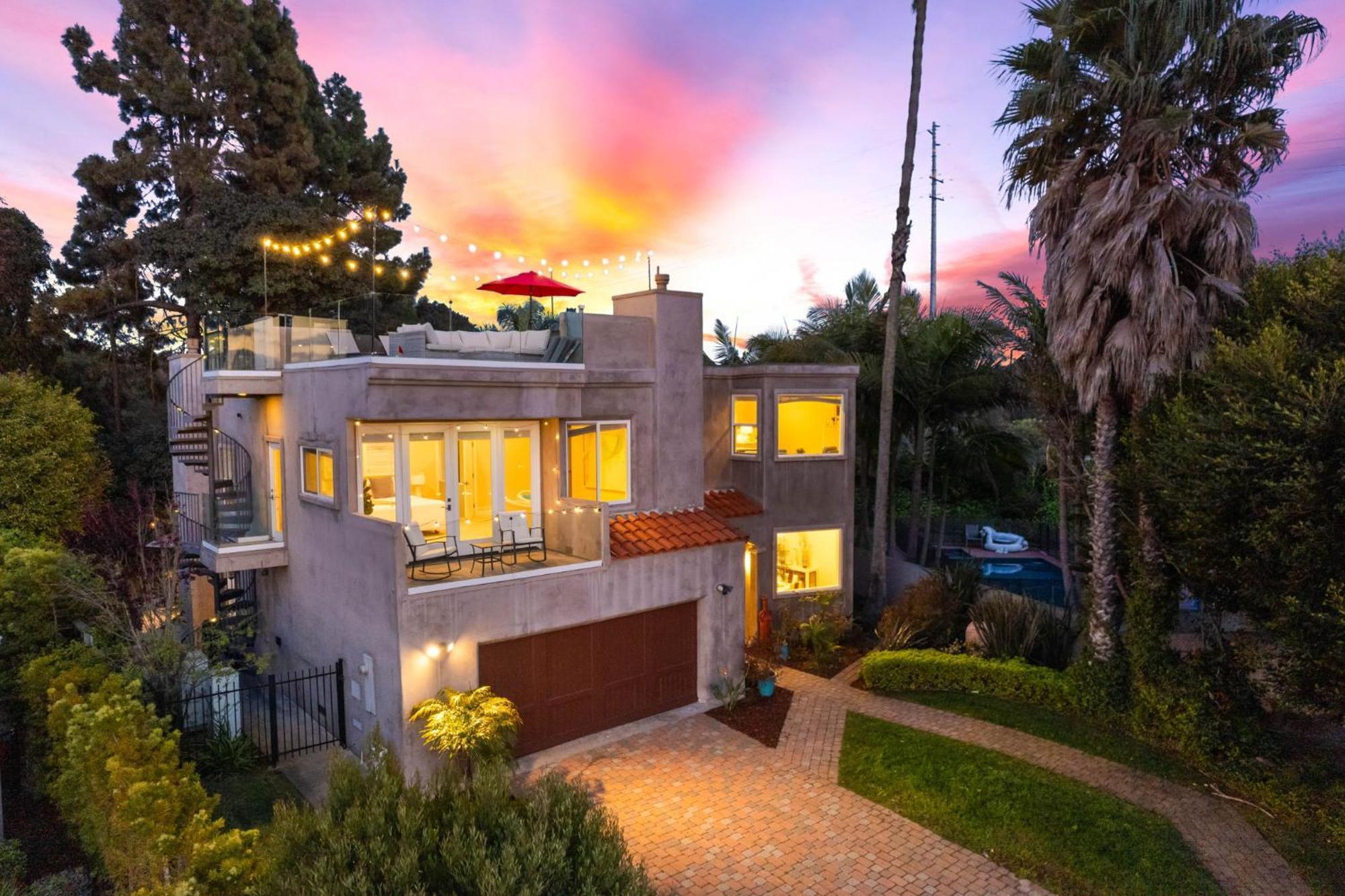 Oceanview Luxe Retreat With Rooftop San Diego