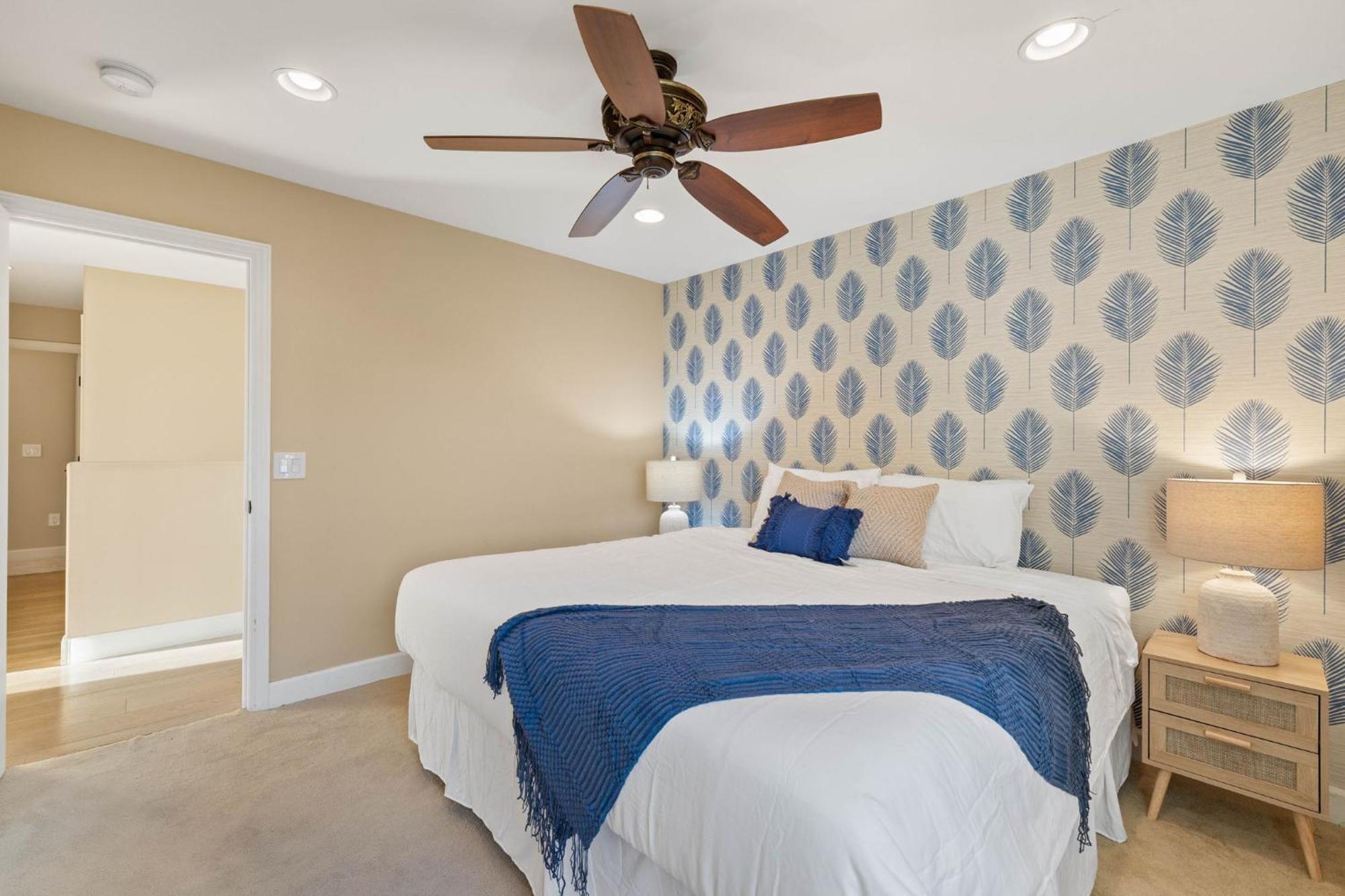 Oceanview Luxe Retreat With Rooftop *